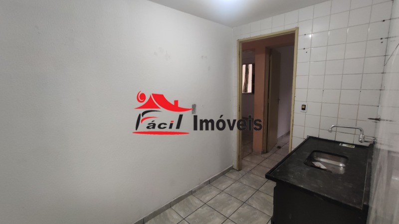 Apartamento à venda com 2 quartos, 45m² - Foto 12
