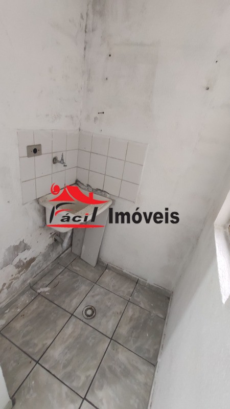 Apartamento à venda com 2 quartos, 45m² - Foto 13