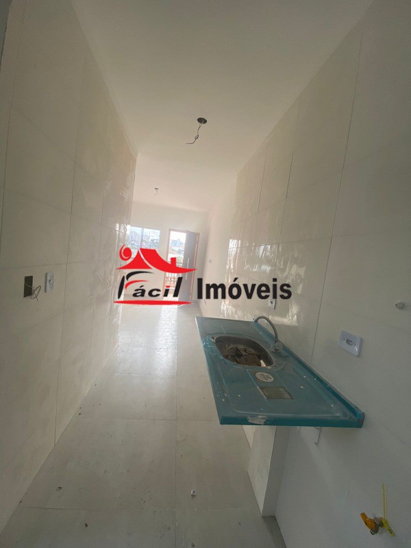 Apartamento à venda com 2 quartos, 36m² - Foto 13