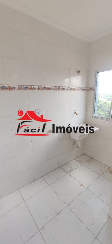 Apartamento à venda com 2 quartos, 42m² - Foto 12