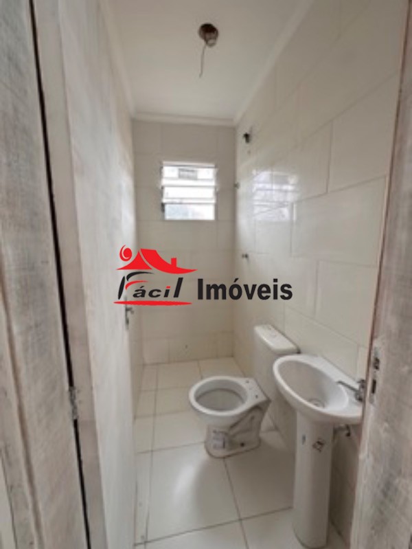 Apartamento à venda com 2 quartos, 42m² - Foto 15