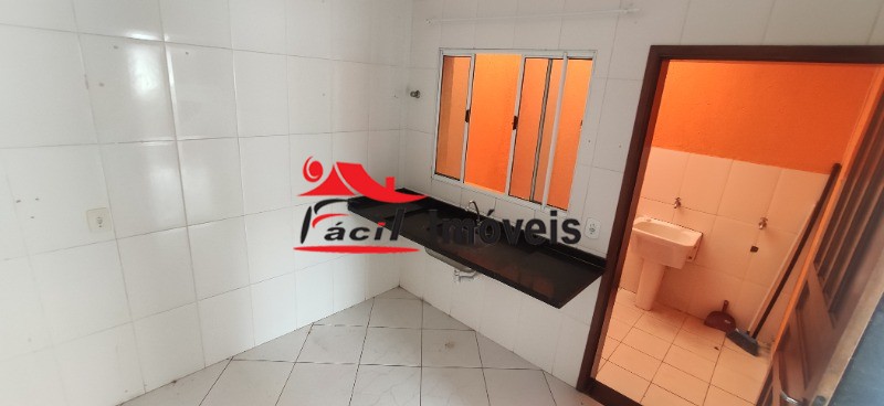 Sobrado à venda com 2 quartos, 62m² - Foto 13