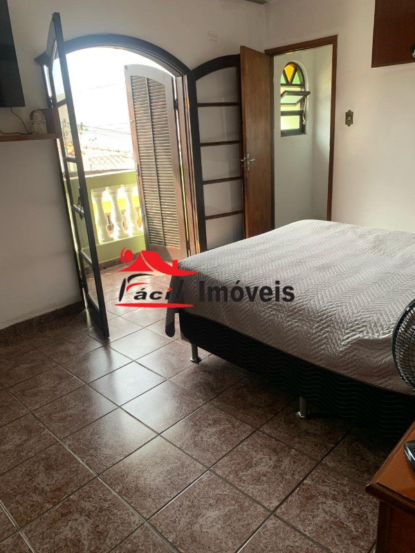 Sobrado à venda com 3 quartos, 180m² - Foto 14