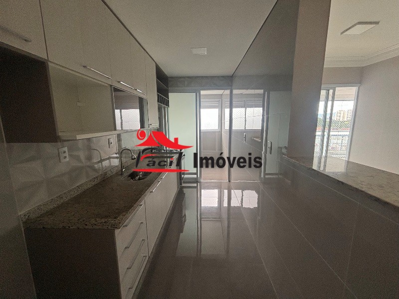 Apartamento à venda com 3 quartos, 83m² - Foto 13