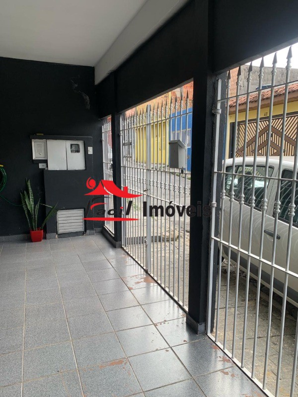 Sobrado à venda com 3 quartos, 180m² - Foto 3