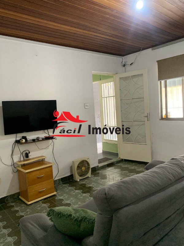 Sobrado à venda com 3 quartos, 180m² - Foto 9