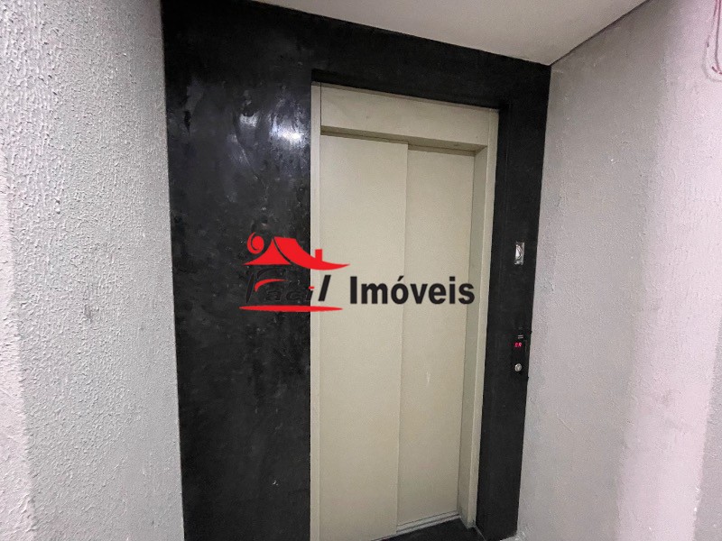 Apartamento à venda com 2 quartos, 40m² - Foto 3