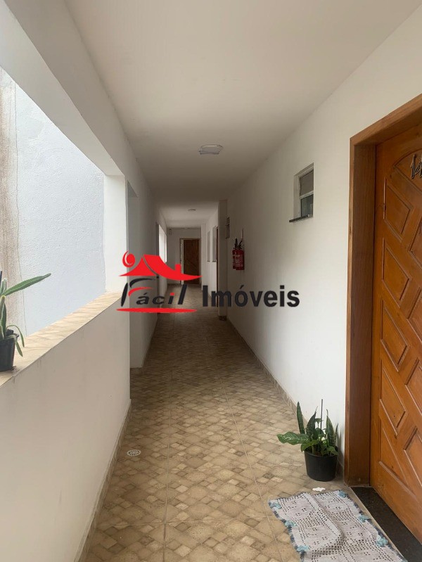 Apartamento para alugar com 2 quartos, 40m² - Foto 13