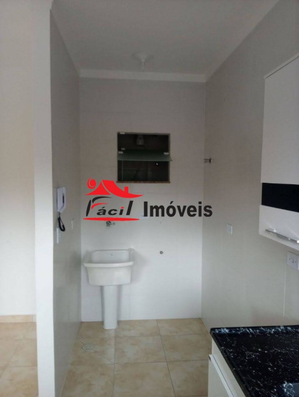 Apartamento à venda com 2 quartos, 37m² - Foto 9