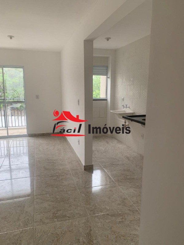 Apartamento para alugar com 2 quartos, 40m² - Foto 5