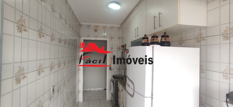 Apartamento à venda com 2 quartos, 47m² - Foto 13