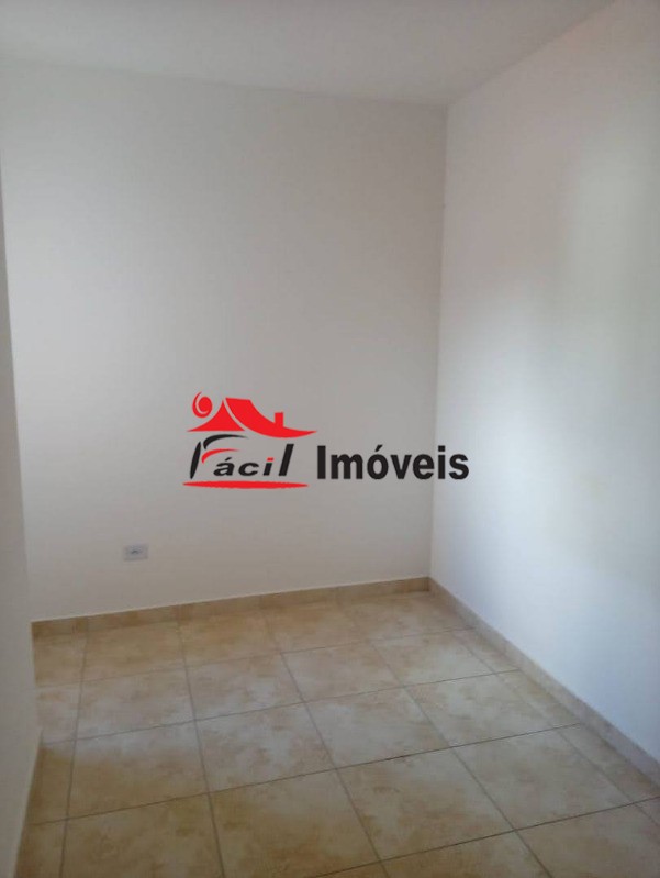 Apartamento à venda com 2 quartos, 37m² - Foto 12