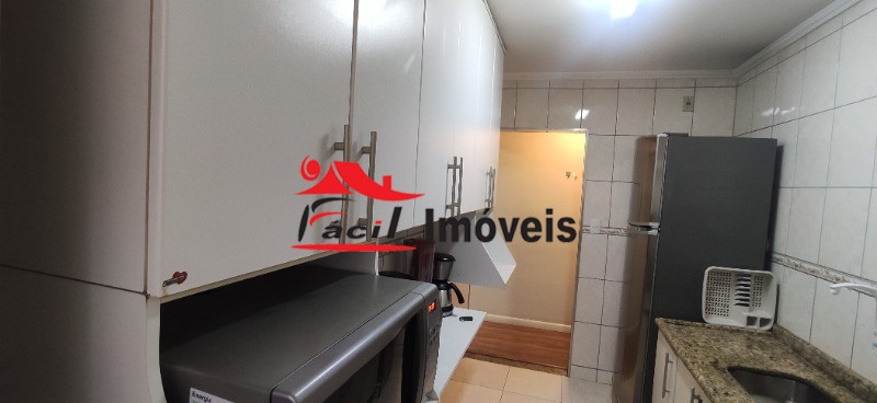 Apartamento à venda com 2 quartos, 50m² - Foto 13