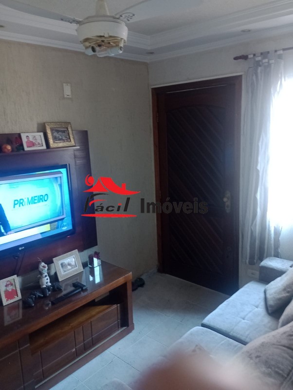 Apartamento à venda com 2 quartos, 44m² - Foto 4