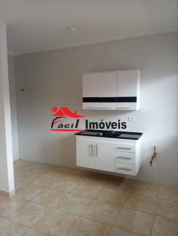 Apartamento à venda com 2 quartos, 37m² - Foto 10