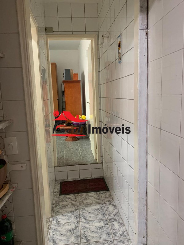 Casa à venda com 2 quartos, 100m² - Foto 28