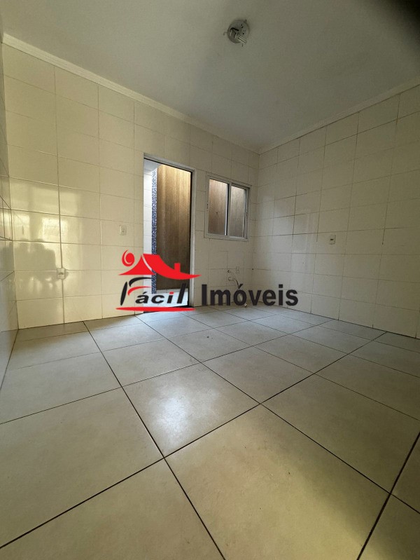 Sobrado à venda com 2 quartos, 60m² - Foto 9