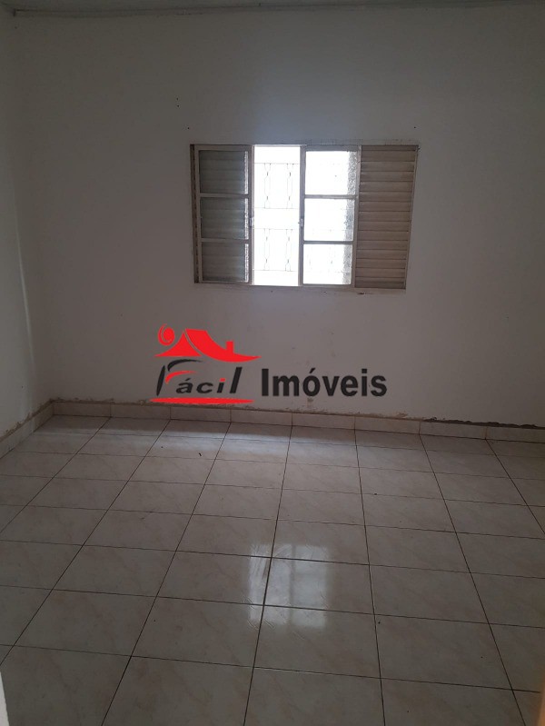 Prédio Inteiro para alugar com 2 quartos, 68m² - Foto 2