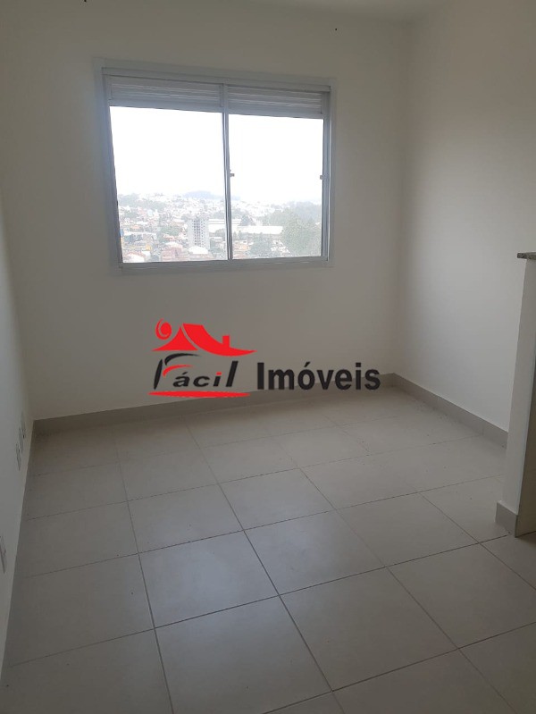 Apartamento para alugar com 2 quartos, 40m² - Foto 12