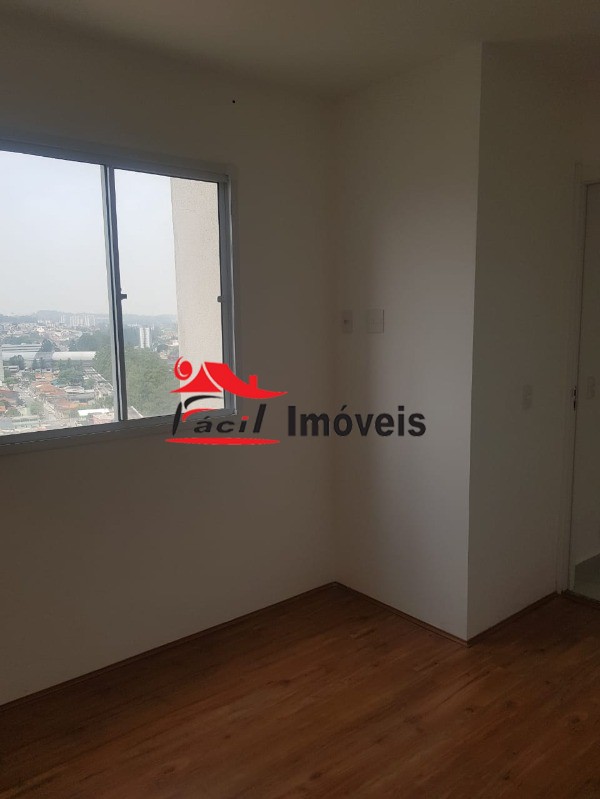 Apartamento para alugar com 2 quartos, 40m² - Foto 5