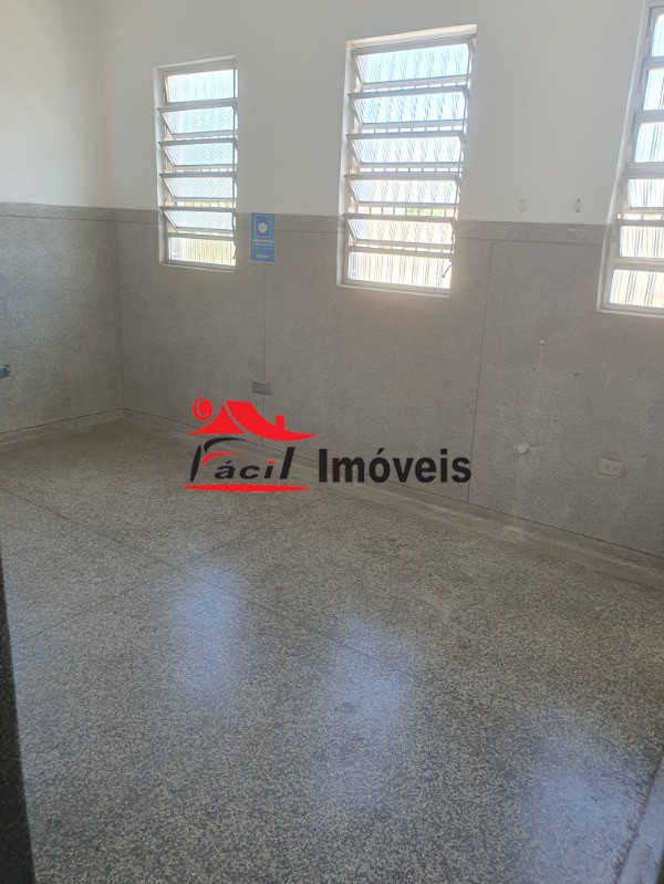 Prédio Inteiro para alugar, 55m² - Foto 2