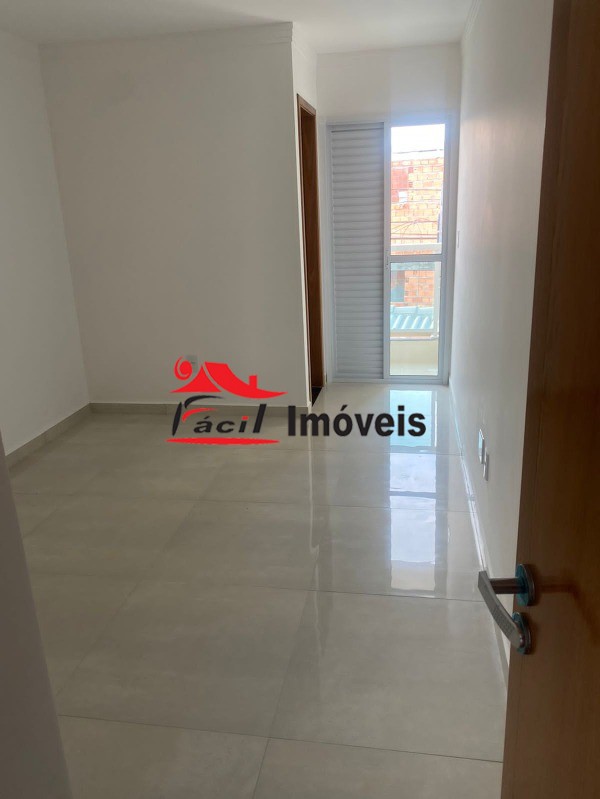 Sobrado à venda com 3 quartos, 100m² - Foto 13