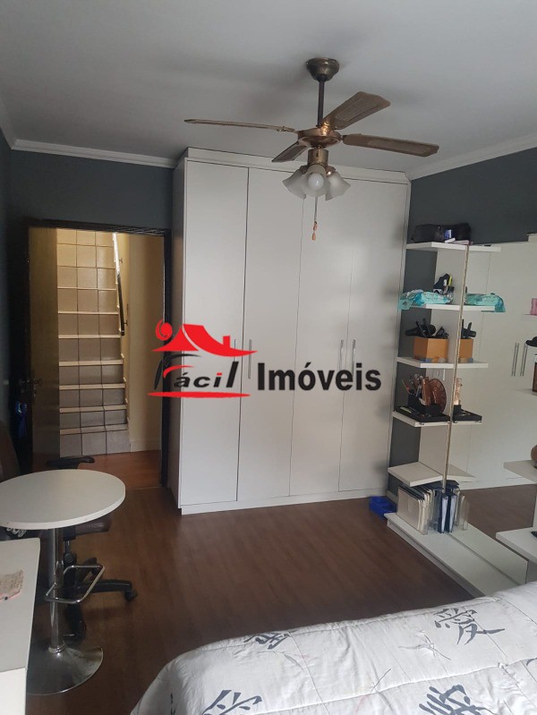 Sobrado à venda com 5 quartos, 160m² - Foto 8