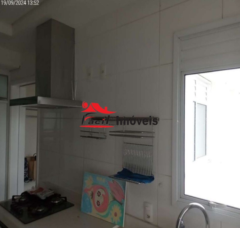 Apartamento para alugar com 3 quartos, 108m² - Foto 17