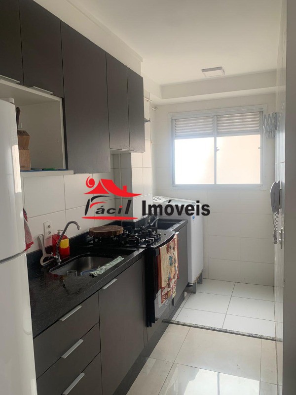 Apartamento à venda com 2 quartos, 41m² - Foto 2