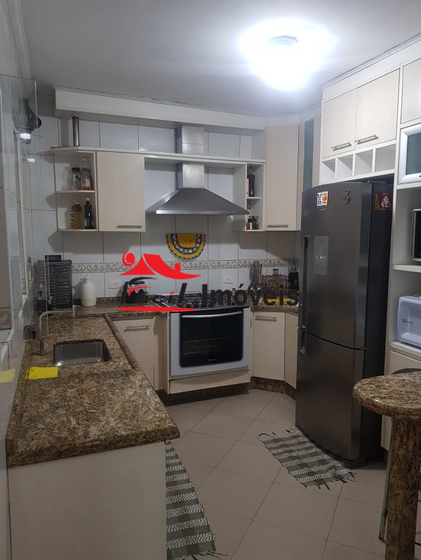 Sobrado à venda com 5 quartos, 160m² - Foto 35