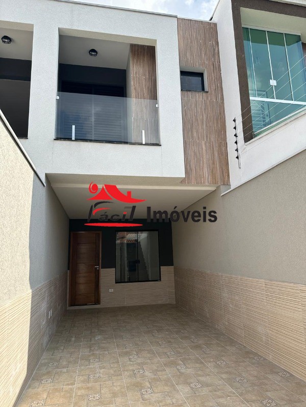 Sobrado à venda com 3 quartos, 120m² - Foto 1