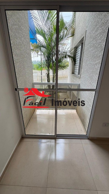 Apartamento à venda com 2 quartos, 44m² - Foto 14