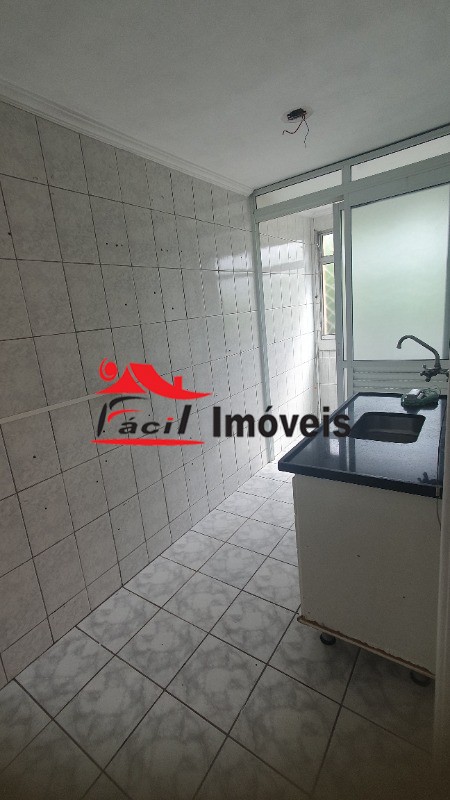 Apartamento à venda com 2 quartos, 51m² - Foto 3