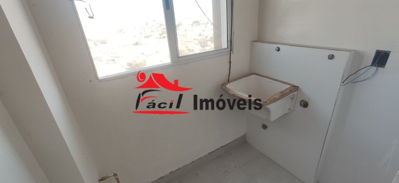 Apartamento à venda com 2 quartos, 44m² - Foto 13