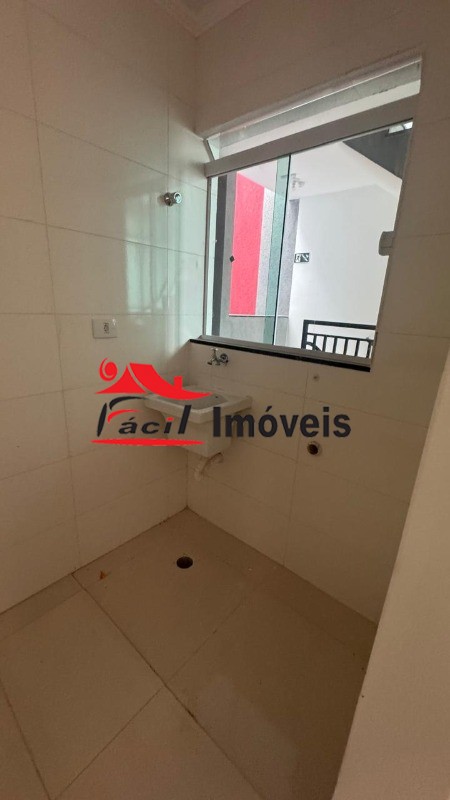 Apartamento para alugar com 2 quartos, 40m² - Foto 8