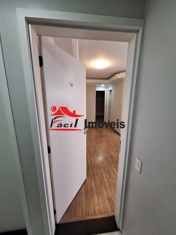 Apartamento à venda com 2 quartos, 48m² - Foto 17