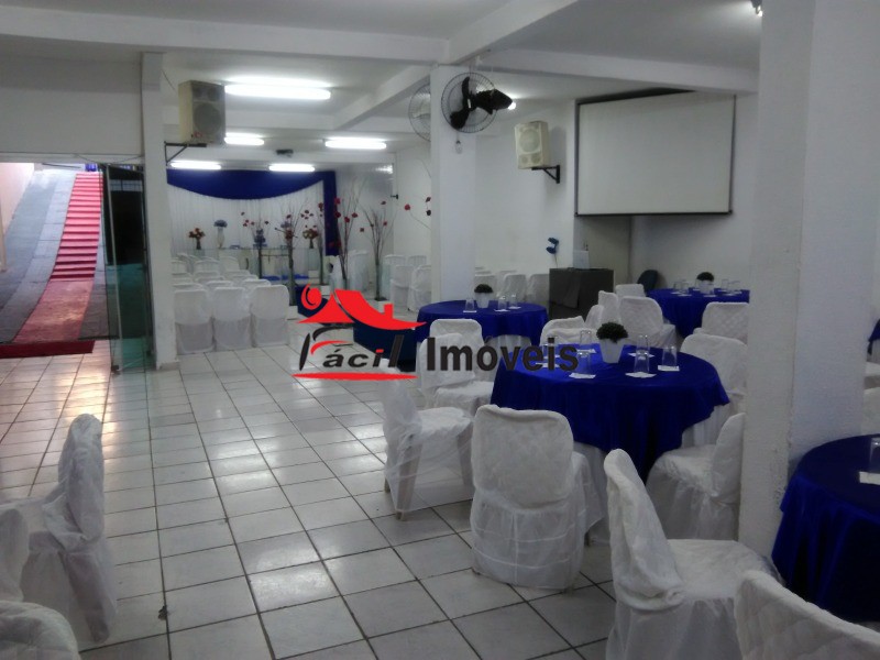 Prédio Inteiro para alugar, 300m² - Foto 17