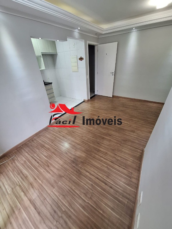 Apartamento à venda com 2 quartos, 48m² - Foto 4