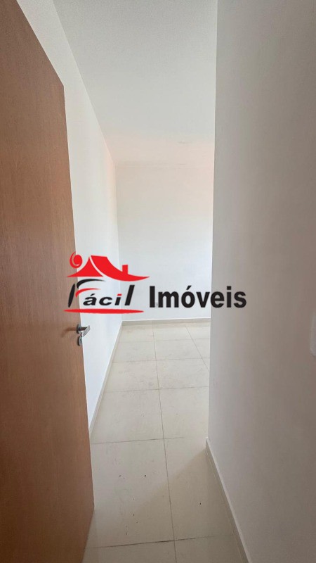 Apartamento à venda com 2 quartos, 47m² - Foto 2