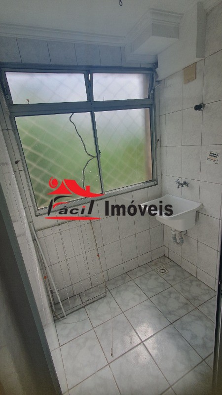 Apartamento à venda com 2 quartos, 51m² - Foto 2