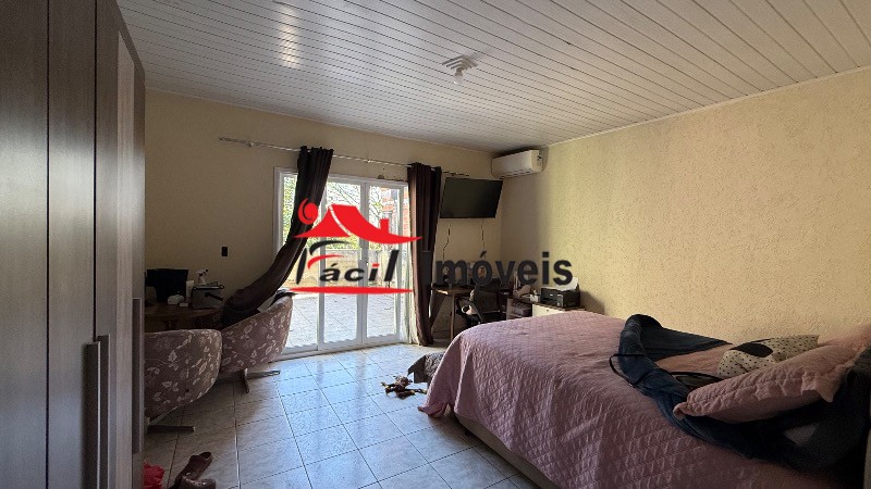 Casa, 3 quartos, 220 m² - Foto 24