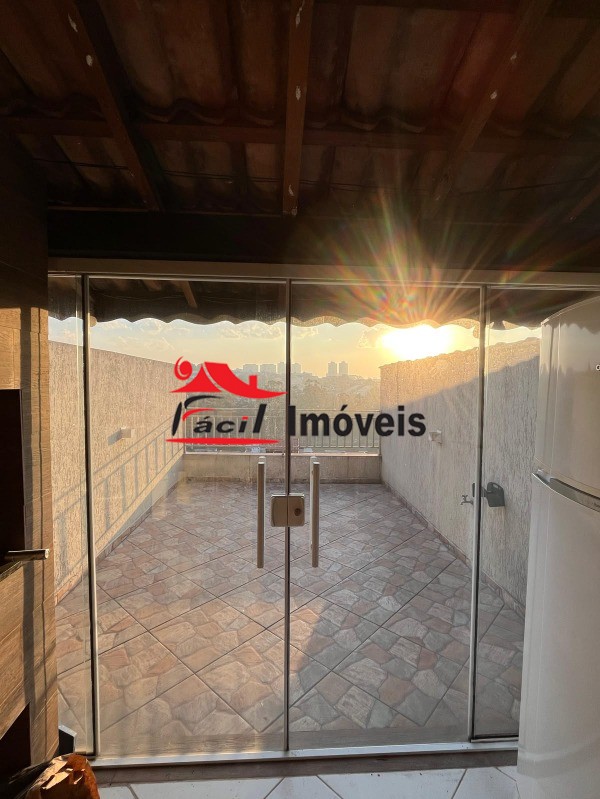 Sobrado, 3 quartos, 200 m² - Foto 14