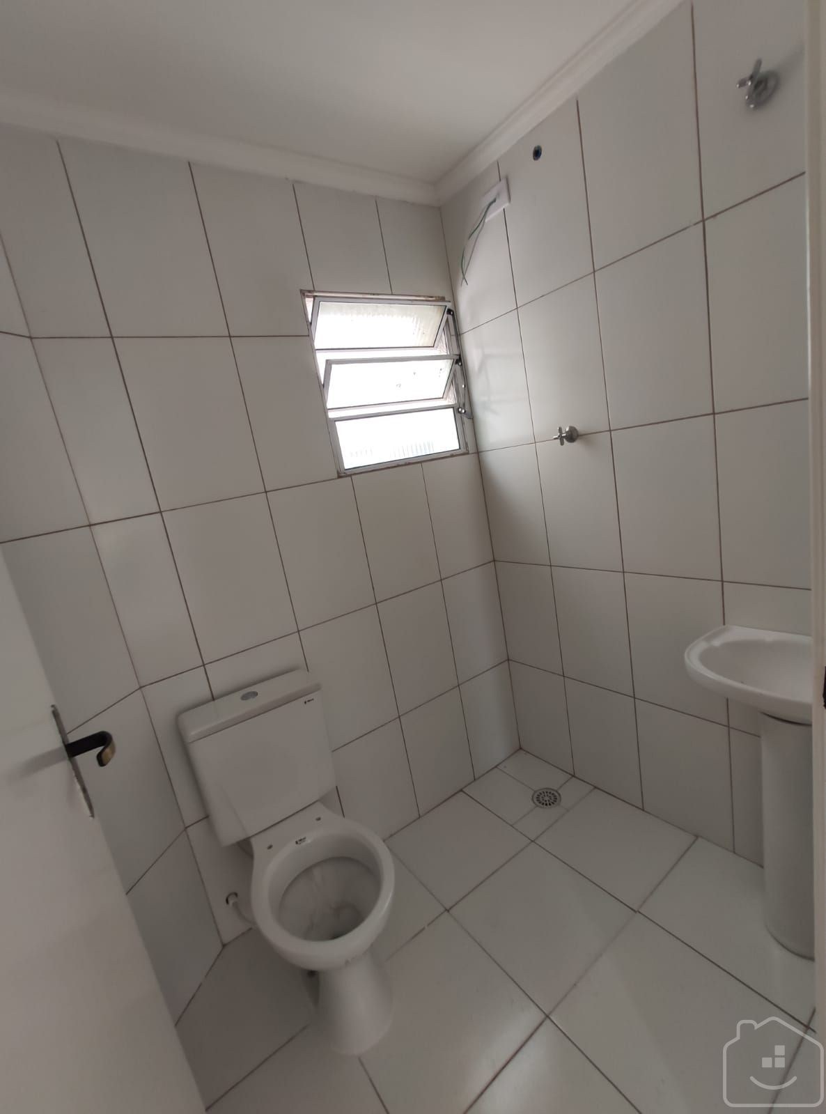 Apartamento à venda com 2 quartos, 44m² - Foto 11