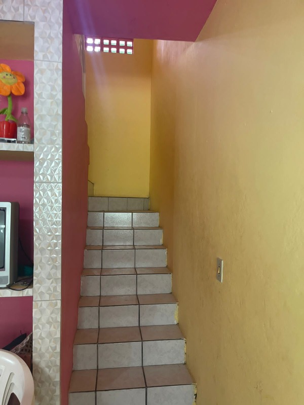 Casa à venda com 2 quartos, 90m² - Foto 6