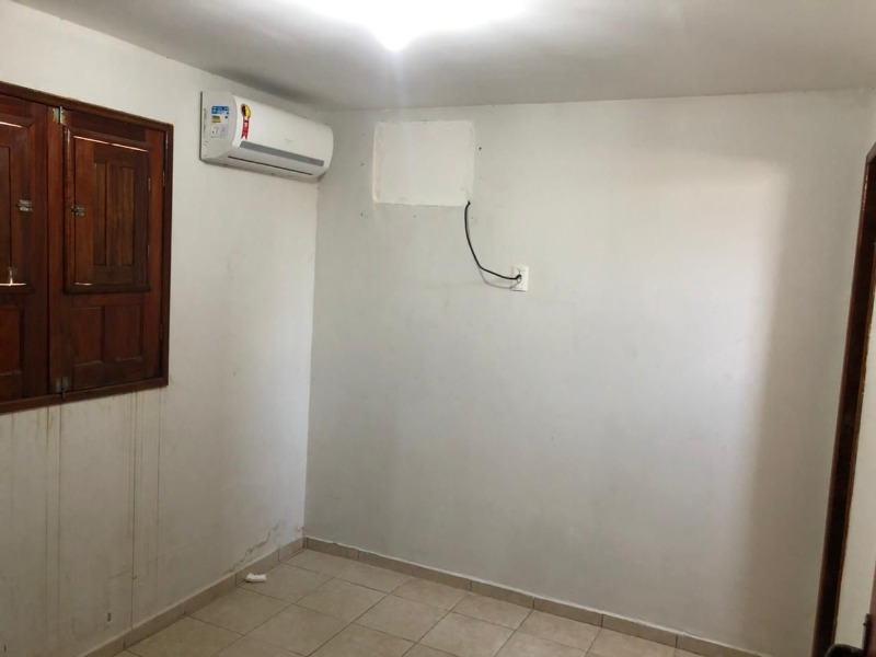 Casa à venda com 2 quartos, 45m² - Foto 3