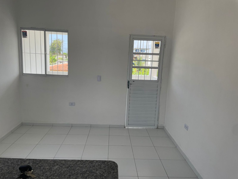 Apartamento à venda com 2 quartos, 55m² - Foto 2