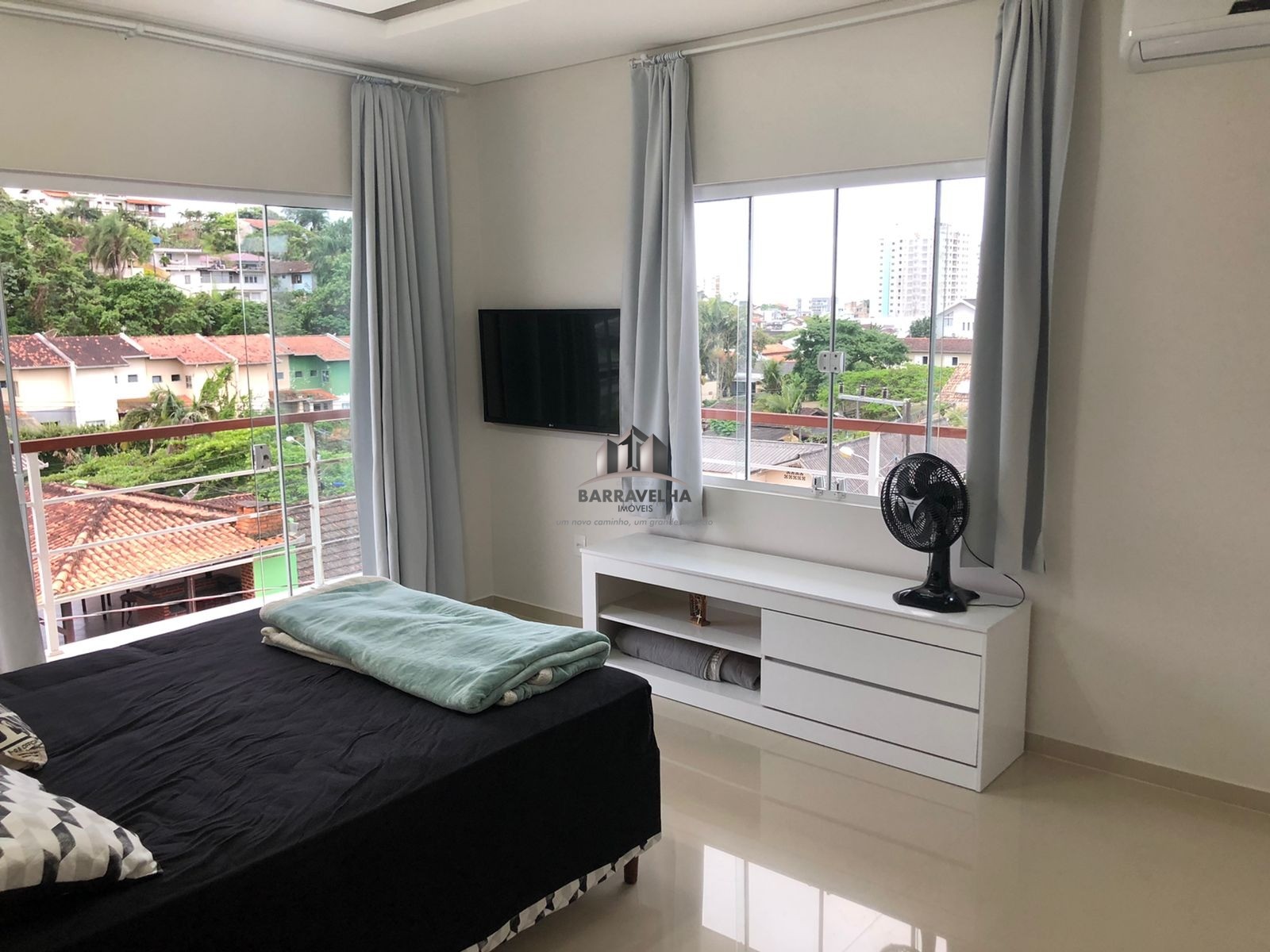 Casa, 4 quartos, 215 m² - Foto 25
