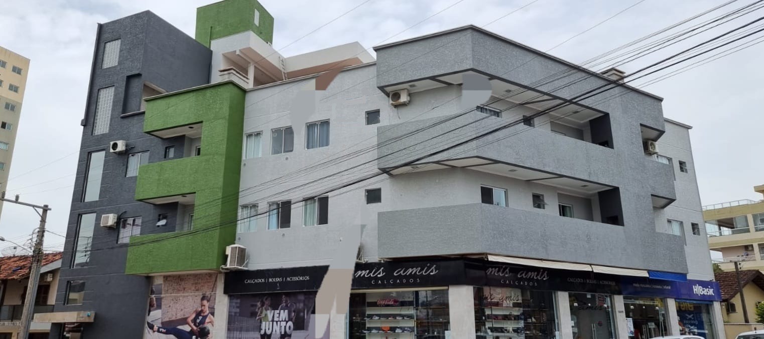 Apartamento para alugar com 3 quartos, 120m² - Foto 1