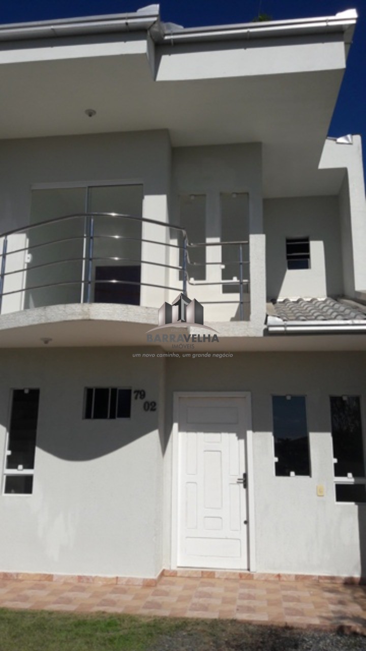 Casa para alugar com 3 quartos - Foto 1