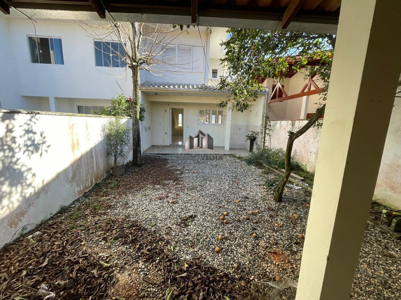 Casa para alugar com 2 quartos, 115m² - Foto 6